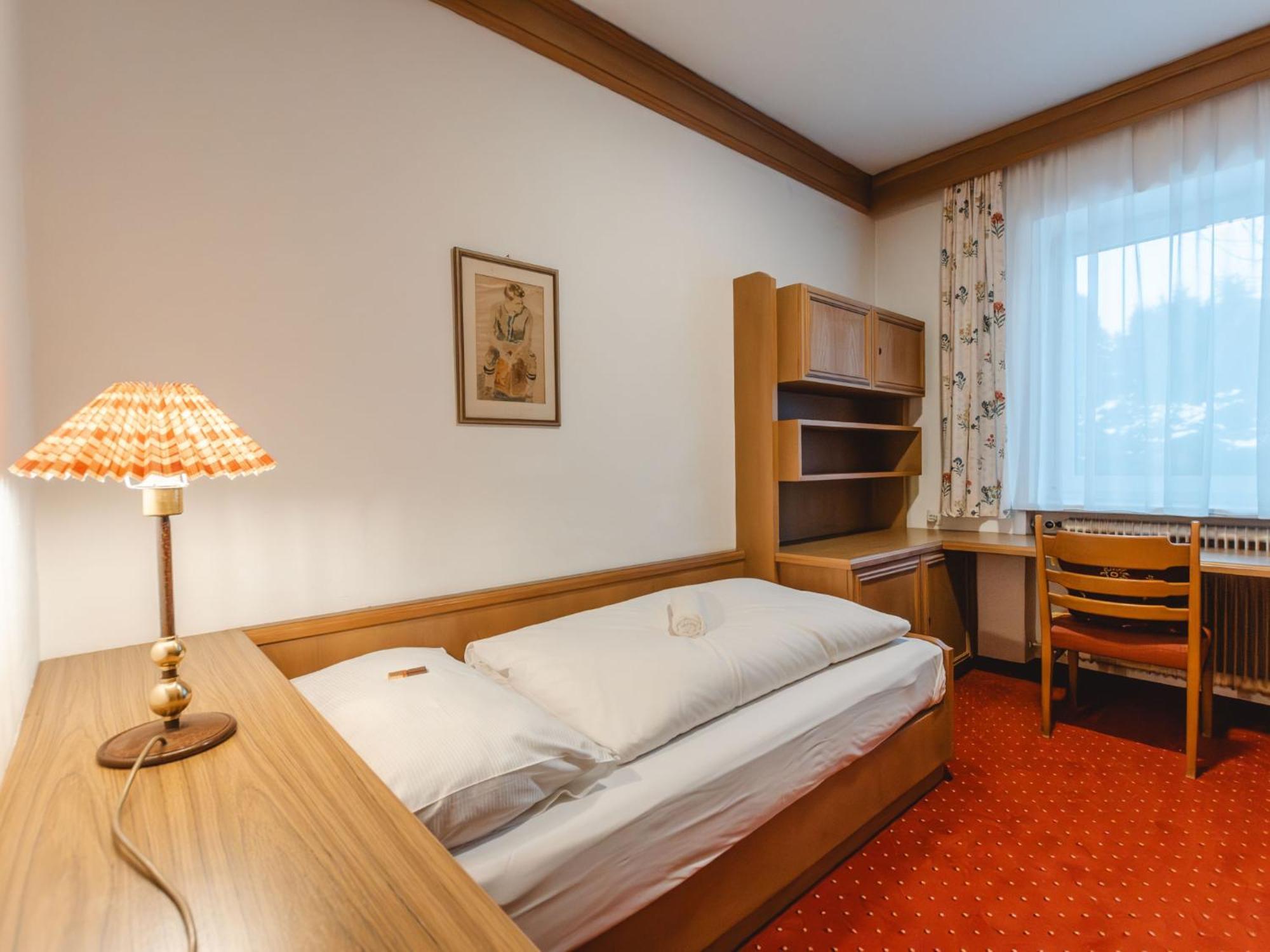 Holiday Home Riki By Interhome Bruck an der Grossglocknerstrasse Ngoại thất bức ảnh